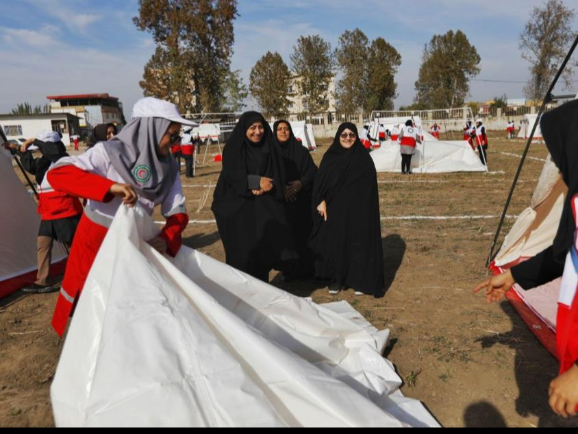 برپایی اردوگاه اسکان اضطراری دانشآموزان