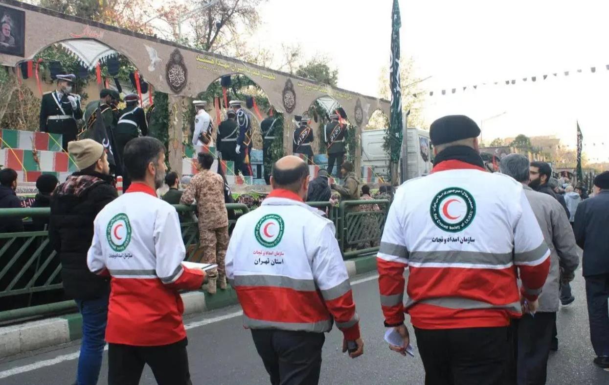 پوشش امدادی مراسم تشییع پیکر ۲۰۰شهید گمنام در تهران