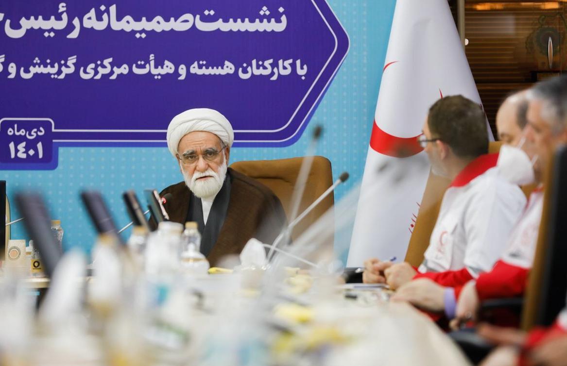در انتخاب و گزینش افراد به آموزههای قرآنی توجه کنید
