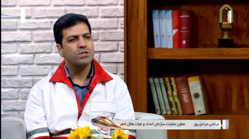 هلال احمر به تمام زلزله زدگان خوی اسکان اضطراری داد