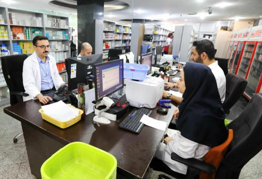توزیع شبانهروزی دارو در تعطیلات نوروز در داروخانه مرکزی هلال احمر/ پاسخگویی به ۶۰۰ مراجعه کننده در طول روز