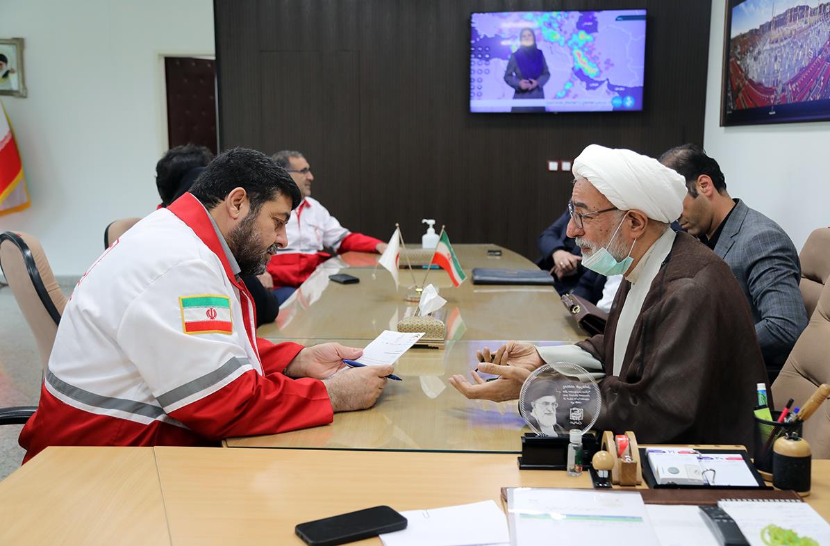 تقویت تجهیزات امدادی، محور دیدار و گفتوگوی نمایندگان مجلس با رئیس هلال احمر