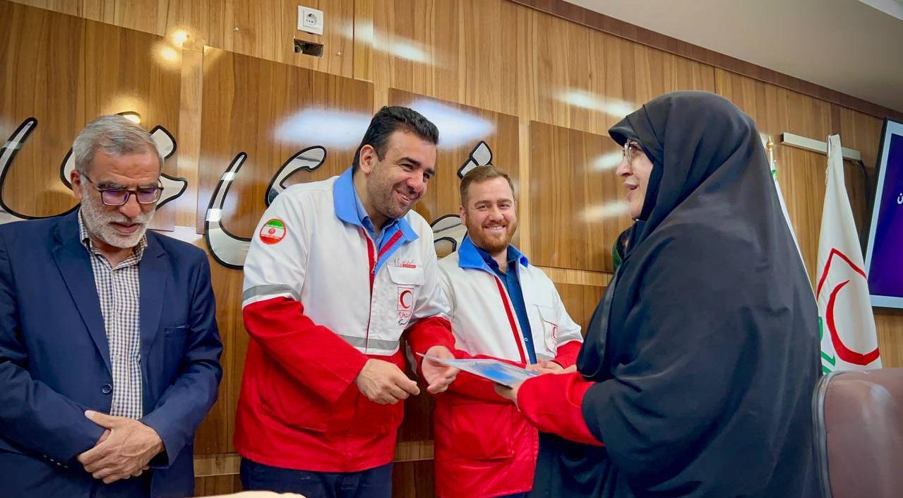 یونیسف از تیمهای سحر خدمترسان در زلزله خوی تقدیر کرد