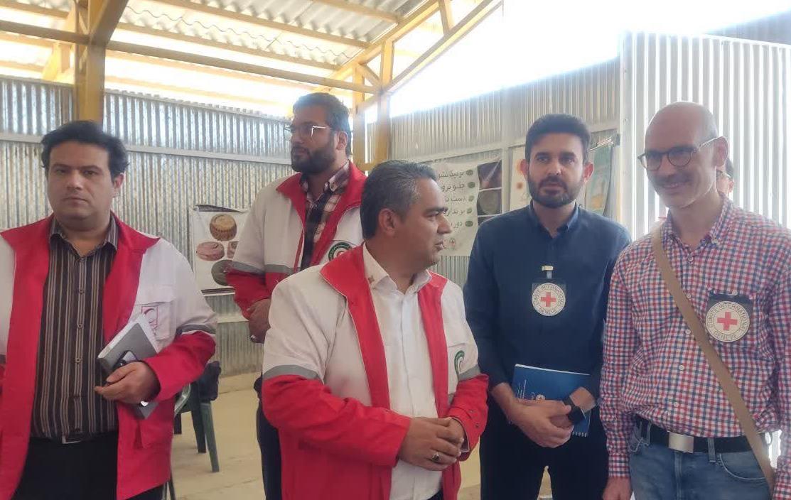 هلال احمر ایران خدمات ارزشمندی به مهاجران افغانستانی ارائه می دهد