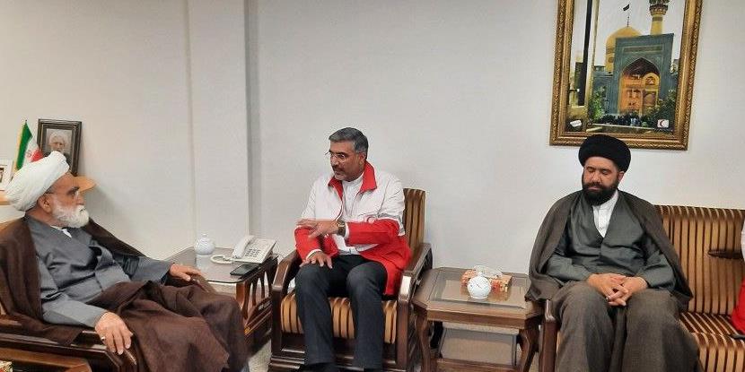 ساماندهی و جذب داوطلبان متخصص در هلال احمرضروریاست