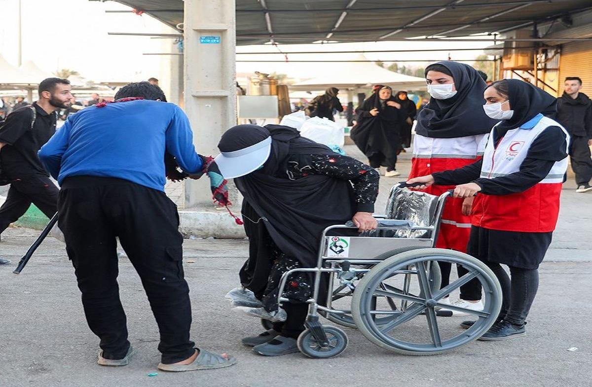 مراجعه ۹۶۳ نفر از زائران اربعین به پایگاههای امدادی هلالاحمر