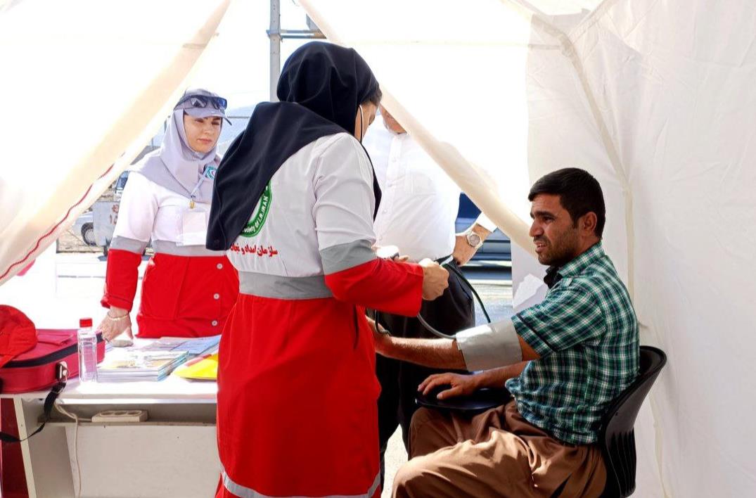 ۱۱ تیم عملیاتی هلال احمر کردستان مستقر در مرز باشماق