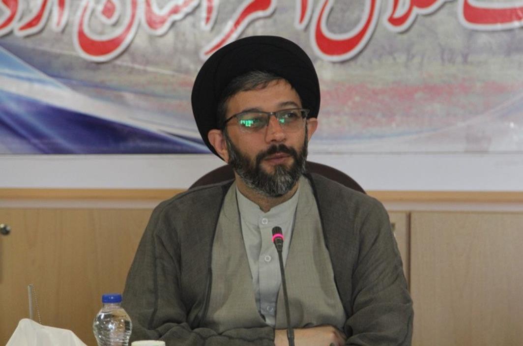 ایجاد انسجام و همدلی در بین جوانان با برنامهریزی و هویت بخشی به آنان