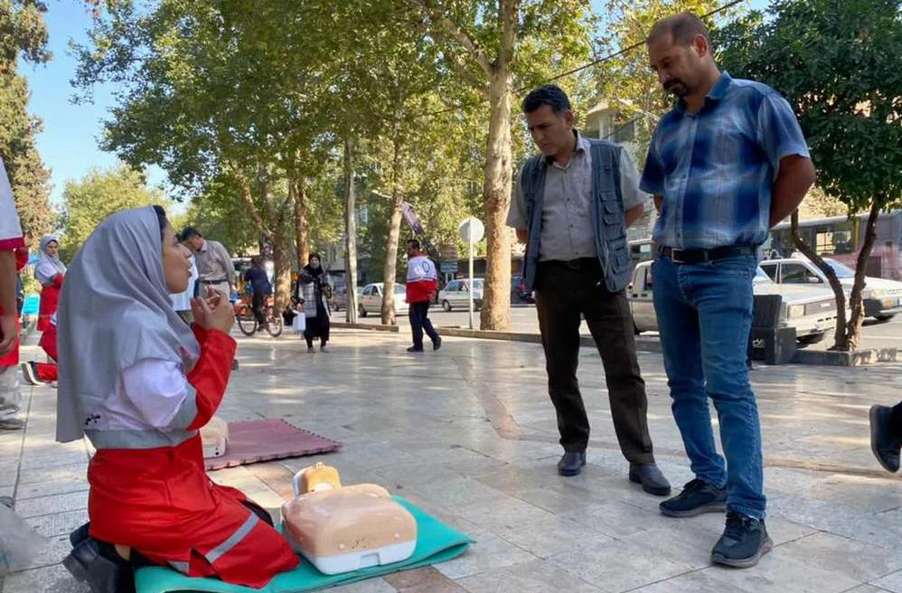 آموزش کمکهای اولیه به بیش از 3 میلیون و 700 هزار نفر