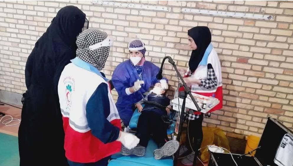 ارائه خدمات طرح سفیران سلامت هلالاحمر لردگان به بیش از 1200 نفر