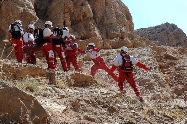 نجات 3 کوهنورد گم شده در ارتفاعات شاهجهان اسفراین