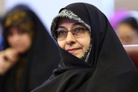 دیدار معاون ریاست جمهوری در امور زنان با خانواده شهیده مکرمه حسینی