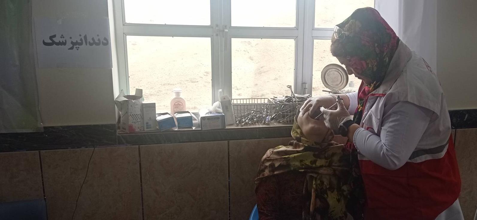 ویزیت رایگان بیش از ۱۵۰ نفر در روستاهای کم برخوردار شهرستان دیواندره