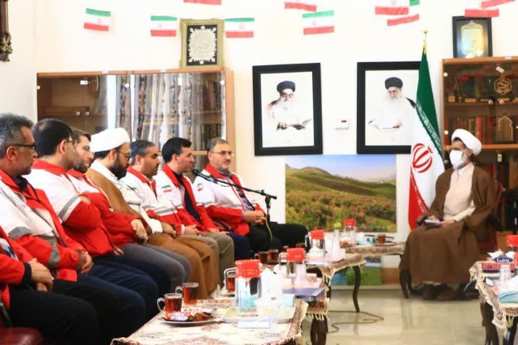 «خدمت بی منت به انسانها»ویژگی بارز هلال احمر است