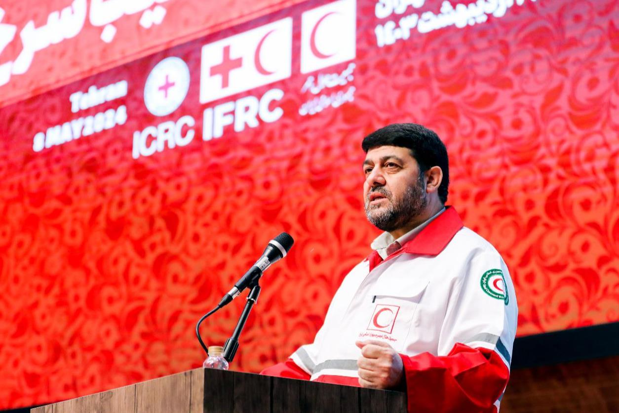 پایگاه و انبار خالی نداریم/ هوشمندسازی در دستورکار هلال احمر