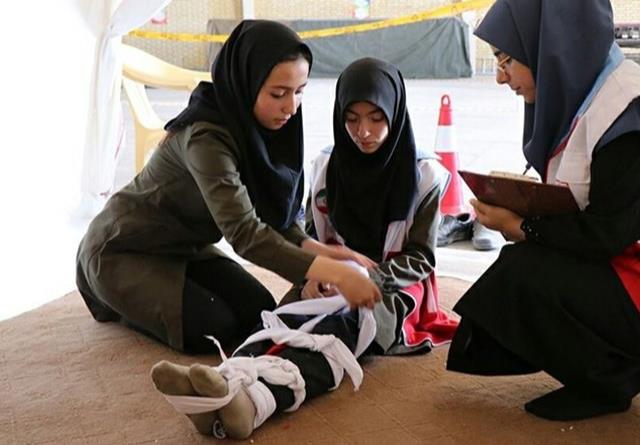 برگزاری ۵۳ دوره آموزش تخصصی امدادونجات توسط هلالاحمر خراسانجنوبی