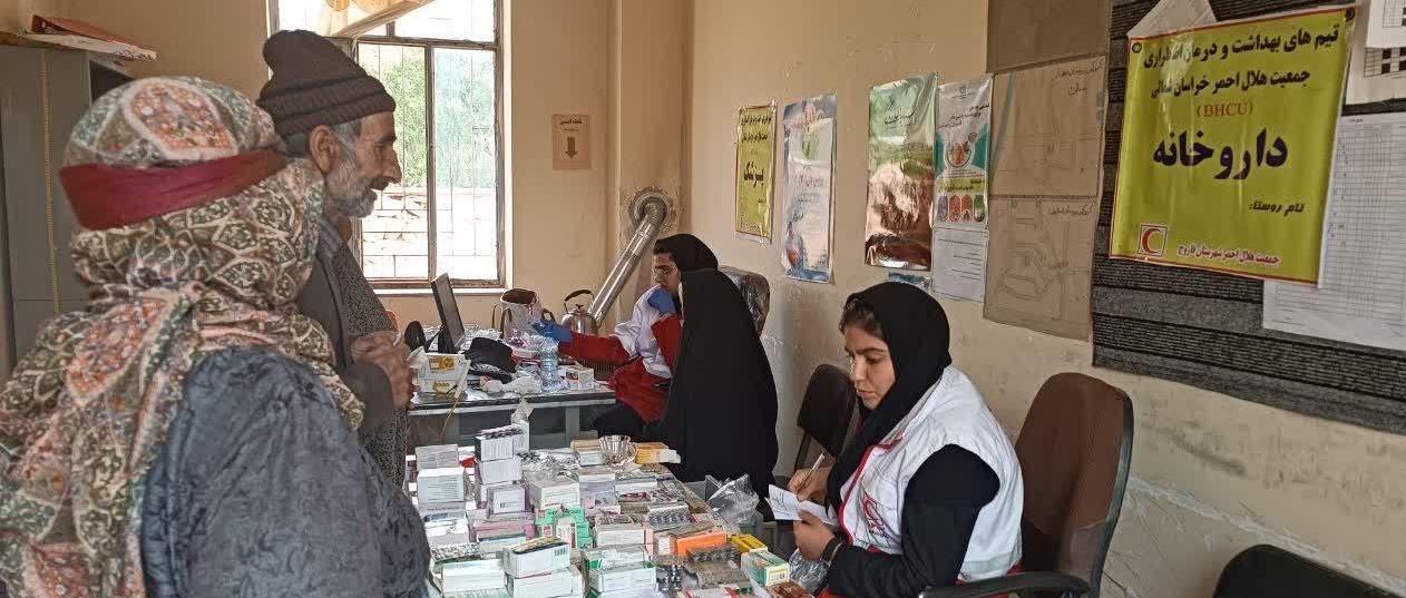 بهرهمندی ۲۵۰ نفر از خدماتی درمانی هلالاحمر در مناطق کمبرخوردار فاروج