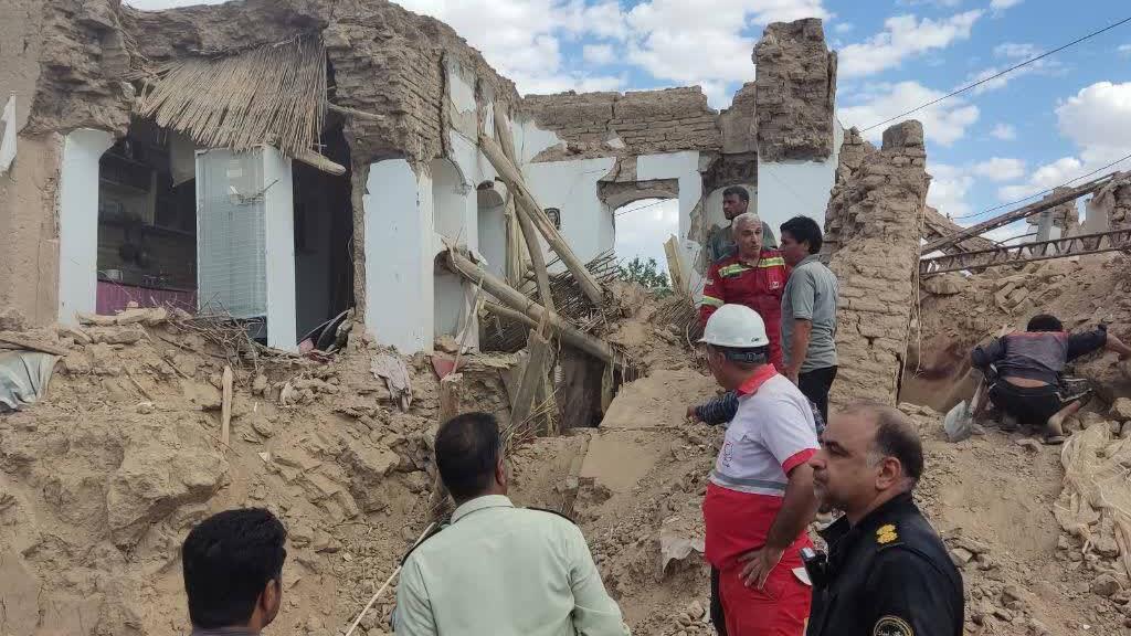 دبیرکل هلالاحمر عازم مناطق زلزلهزده کاشمر میشود/ استفاده سازمان امدادونجات و هلالاحمر خراسان رضوی از تمام ظرفیتها برای کمک به حادثهدیدگان