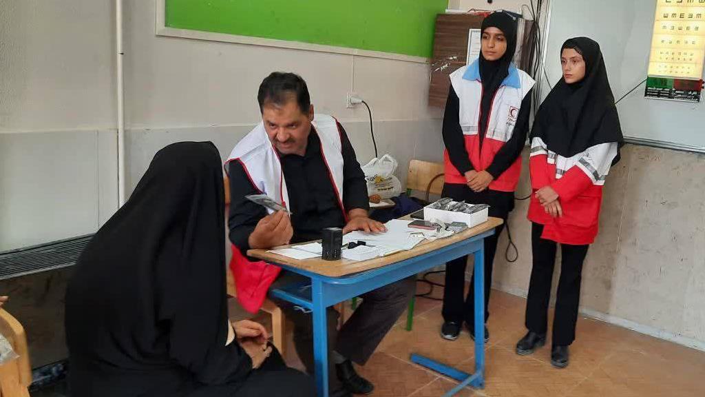 بهرهمندی حدود 800 نفر از خدمات کاروان سلامت در اصفهان