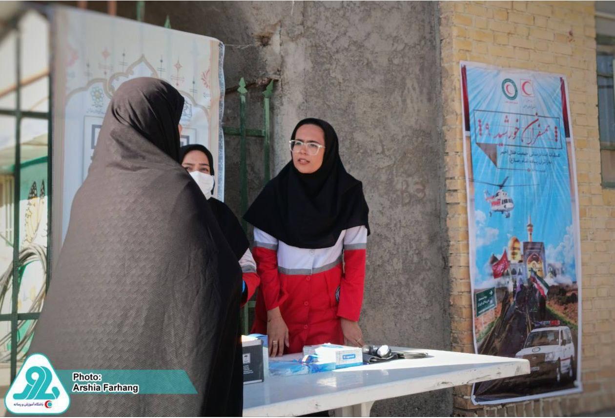 بیش از ۱۲۷ هزار نفر از خدمات نیروهای عملیاتی هلال احمر در طرح همسفران خورشید بهرمند شدند / پایان ۱۰ شبانه روز خدمت عاشقانه به زائران