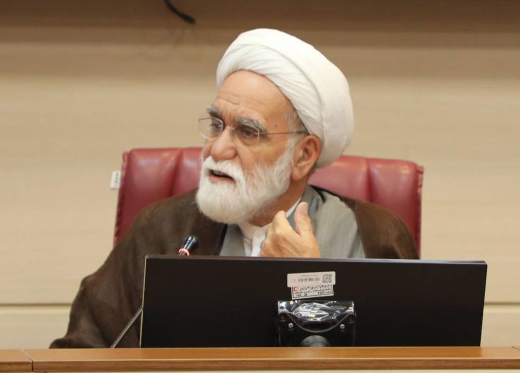 توجه به فراگیری آموزش های تخصصی، اعتقادی و فرهنگی امدادگران ضروری است