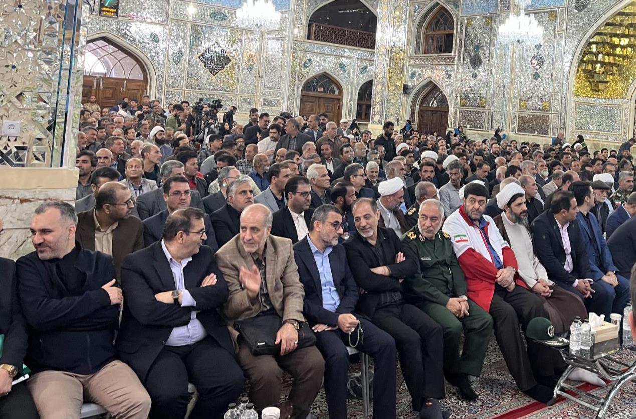 اربعین جانباختگان حادثه انفجار معدن طبس با حضور مقامات کشوری و رئیس هلالاحمر/ اعلام حمایت هلالاحمر از خانوادههای جانباختگان