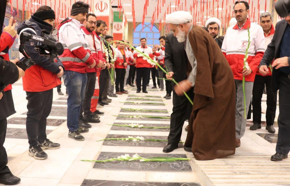 شهدا با اراده، شهامت و امید، پیروزی ایران اسلامی را محقق ساختند
