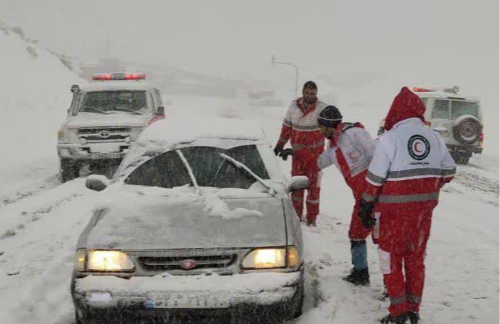 ۱۹ استان کشور متأثر از حوادث جوی/ ارائه خدمات امدادونجات به بیش از ۷۵۰۰ نفر از هموطنان