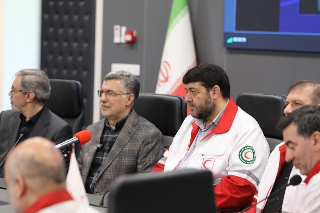 حضور وزیر بهداشت در ستاد ملی خدمات نوروزی هلالاحمر/ دکتر ظفرقندی: هلالاحمر از ارکان تیم سلامت کشور است