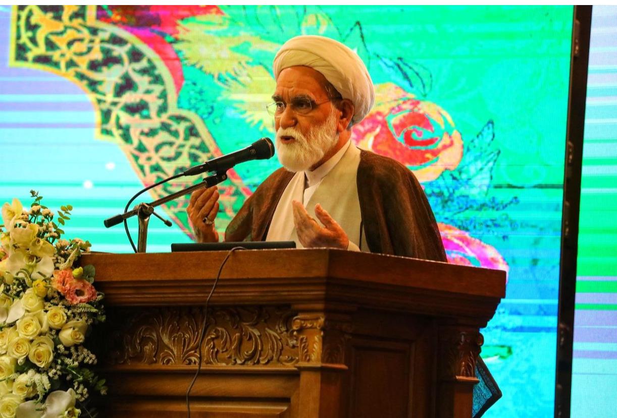 انسان در پرتو امانت الهی مسئول است