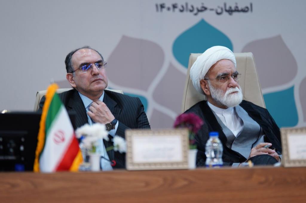 مراسم اختتامیه گردهمایی چهاردهمین دوره مسئولان دفاتر حوزه نمایندگی ولی فقیه در جمعیت هلالاحمر