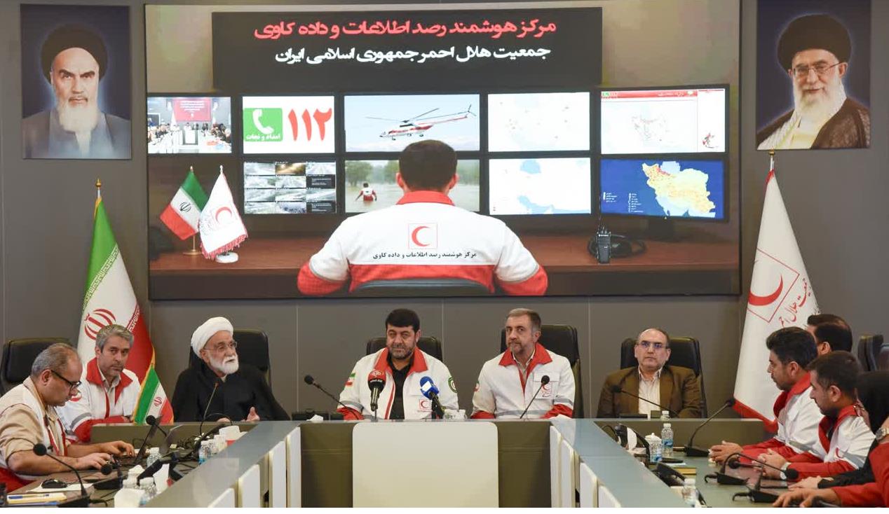 نماینده ولی فقیه از تلاش بی‌وقفه امدادگران جمعیت هلال احمر قدردانی کرد