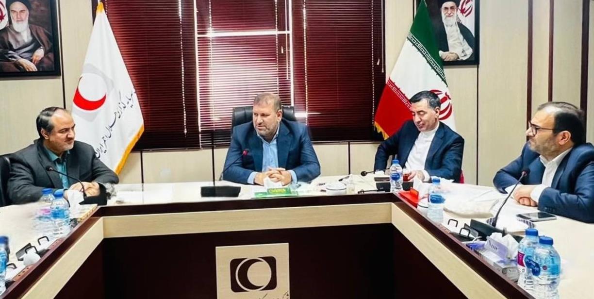 شرکت سرمایهگذاری پشتیبان ماموریت های امدادی هلال احمر است