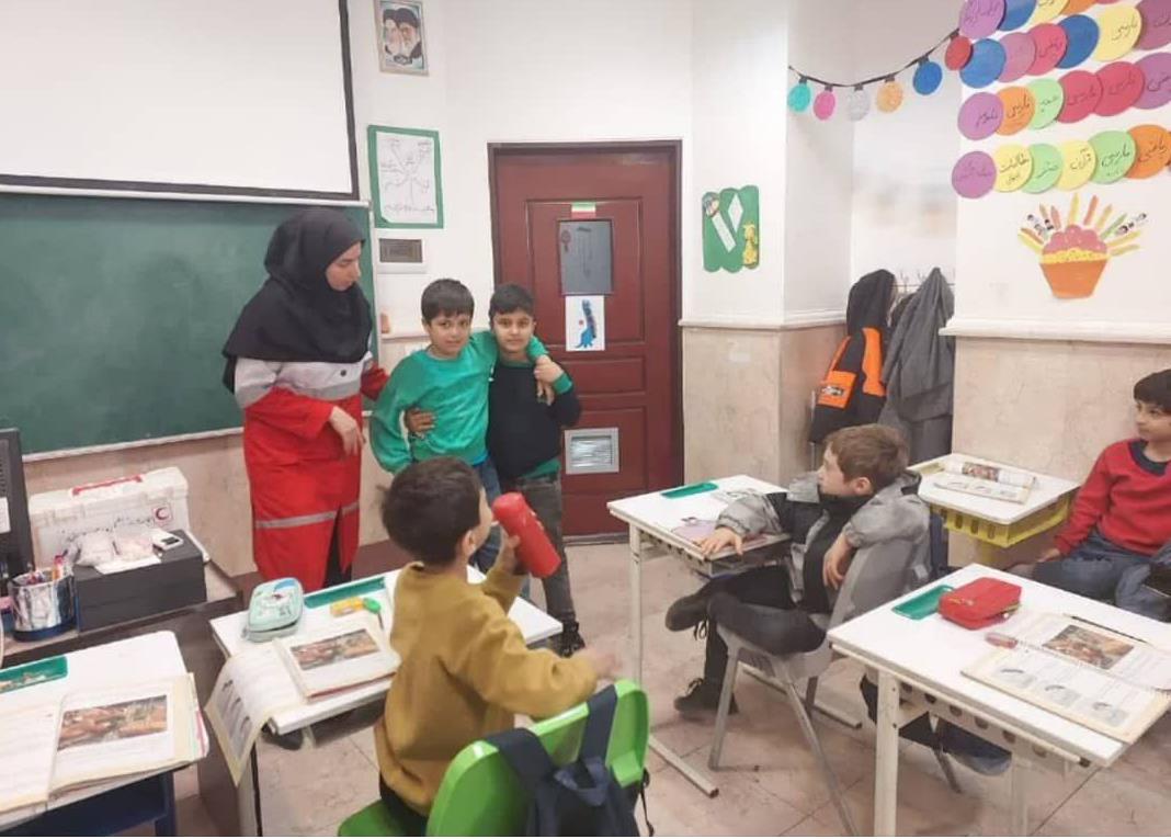 بهرهمندی ۵۵ هزار زنجانی از آموزشهای رایگان هلالاحمر در ۸ ماه گذشته