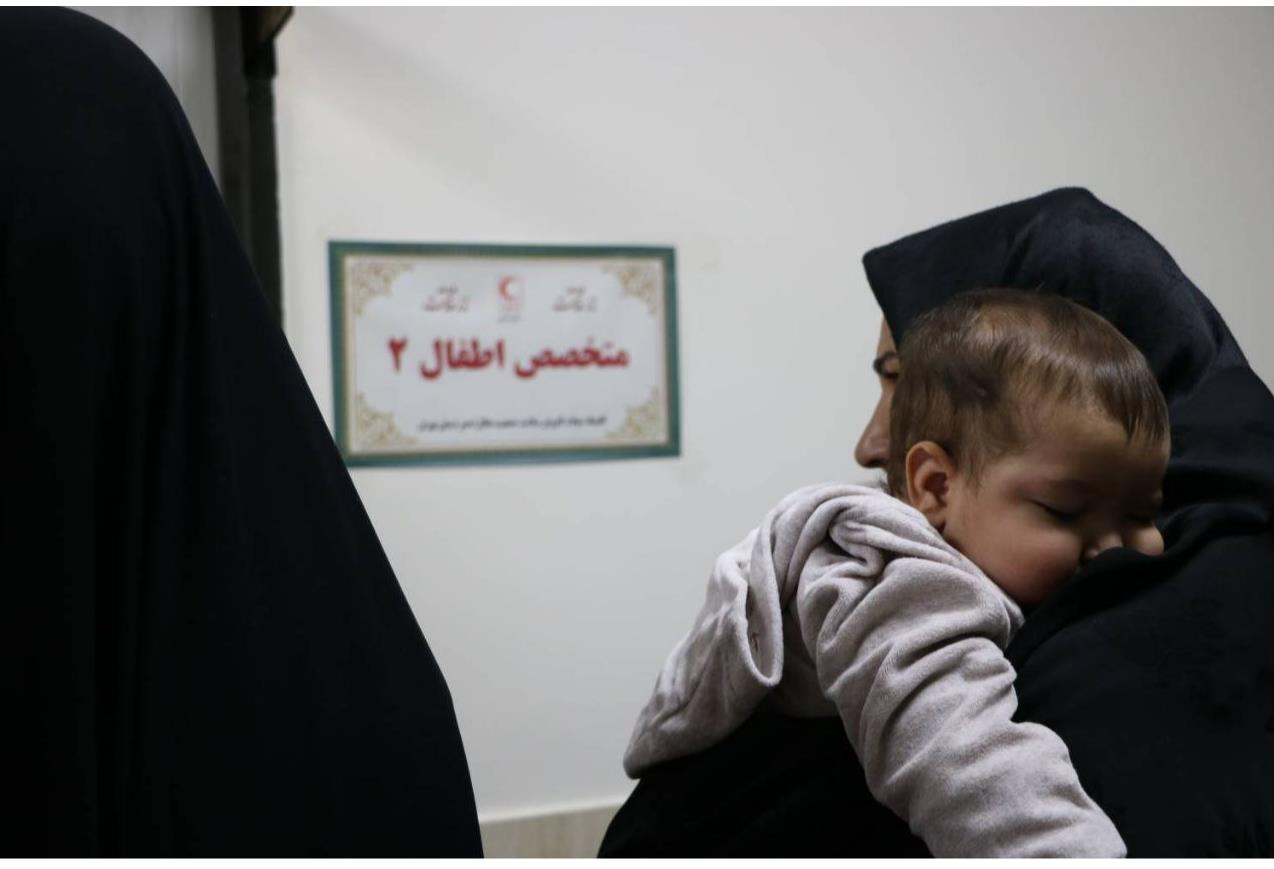 فعالیت کاروان سلامت هلال‌احمر در مناطق کم‌برخوردار خراسان جنوبی/ فیلم