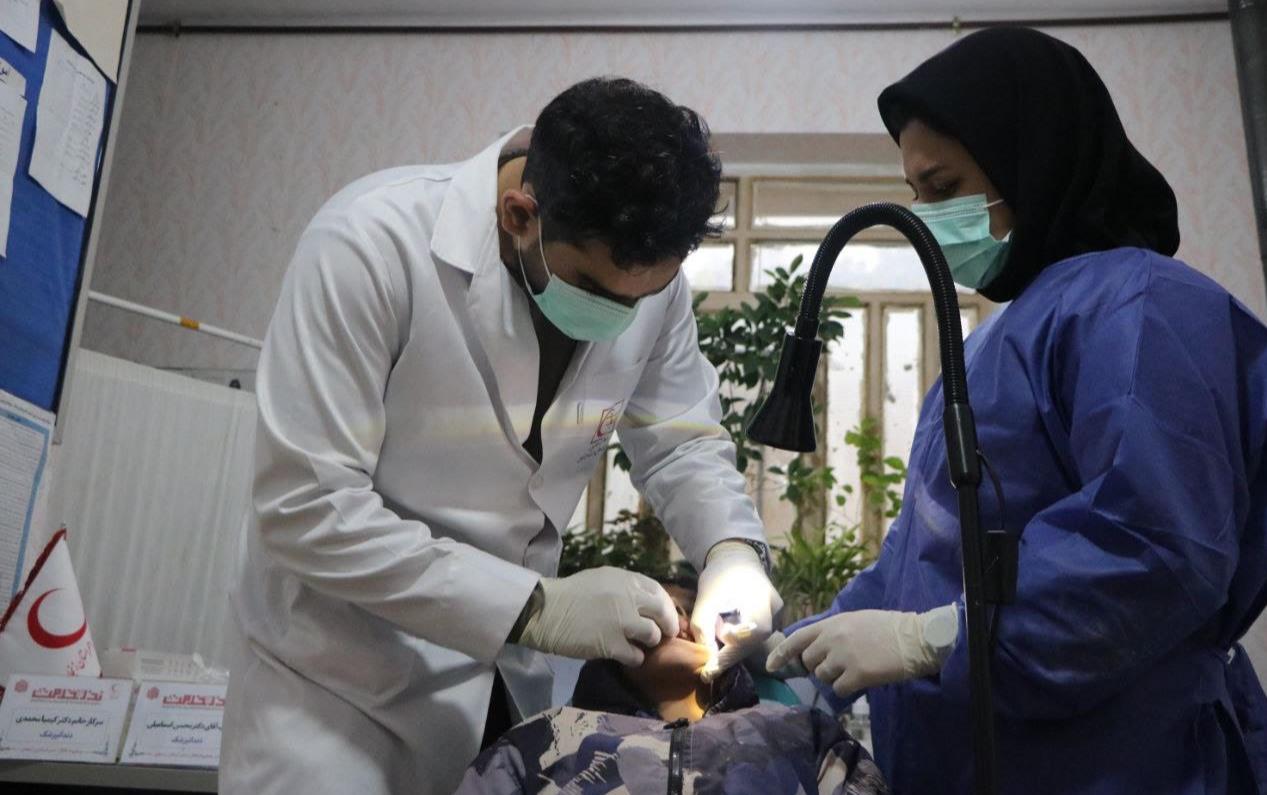 خدمات رسانی در مناطق محروم ادامه دارد / کاروان نذر خدمت ۸ به روستاهای لرستان رسید