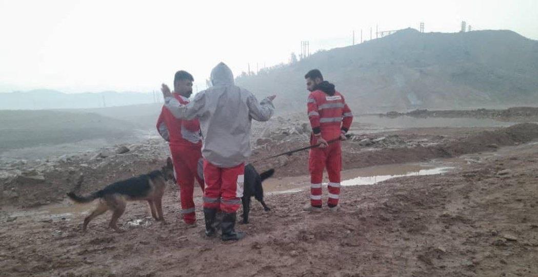 کشف پیکر ۲ مفقودی و جستوجو برای یافتن سومین نفر در دل سیلاب