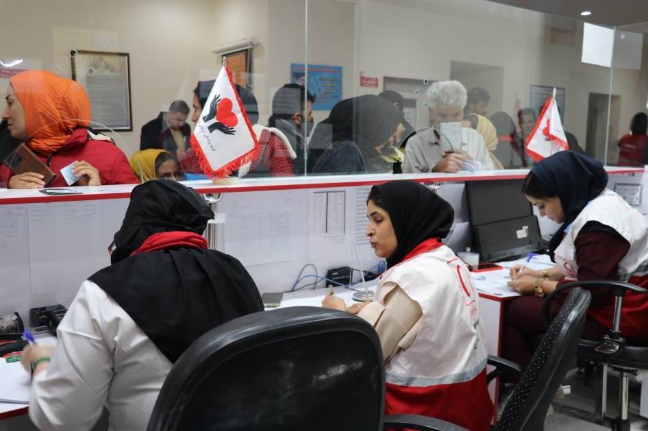 بهرهمندی بیش از ١٣٠٠ نفر از خدمات رایگان درمانی در بم