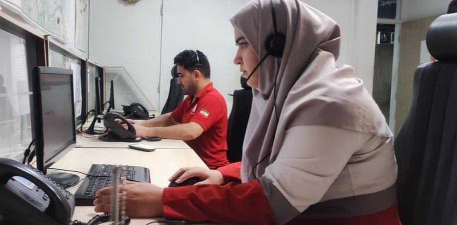 فعالیت ۱۲۰۰ مشاور متخصص هلالاحمر در سامانه تلفنی ۴۰۳۰/ ثبت ۹۰ هزار تماس مردمی و ارائه ۶ هزار ساعت مشاوره تلفنی در روزهای جنگ