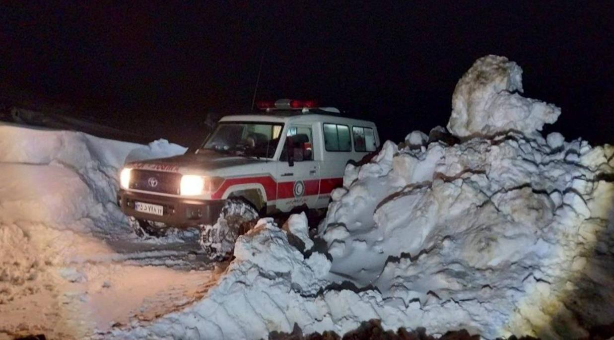 نجات جان مادر باردار با اقدام به موقع امدادگران هلالاحمر شهرستان چالدران