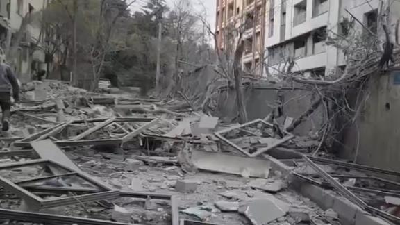 مصدومان یک حمله دیگر با تلاش امدادگران هلال احمر رهاسازی شدند/فیلم