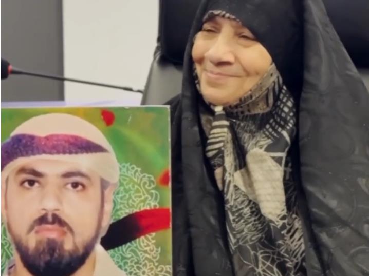 قدردانی خانواده شهدا از خدمات هلال احمر در جنگ تحمیلی/فیلم