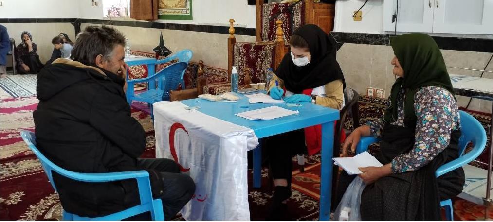اعزام کاروان سلامت هلالاحمر به شهرستان گرمی؛ارائه خدمات درمانی و دارویی رایگان به ۱۶۰ نفر