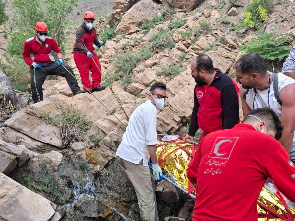 پس از ۷ روز تلاش امدادگران هلالاحمر/جوان مفقودی در ارتفاعات آبعلی نجات پیدا کرد