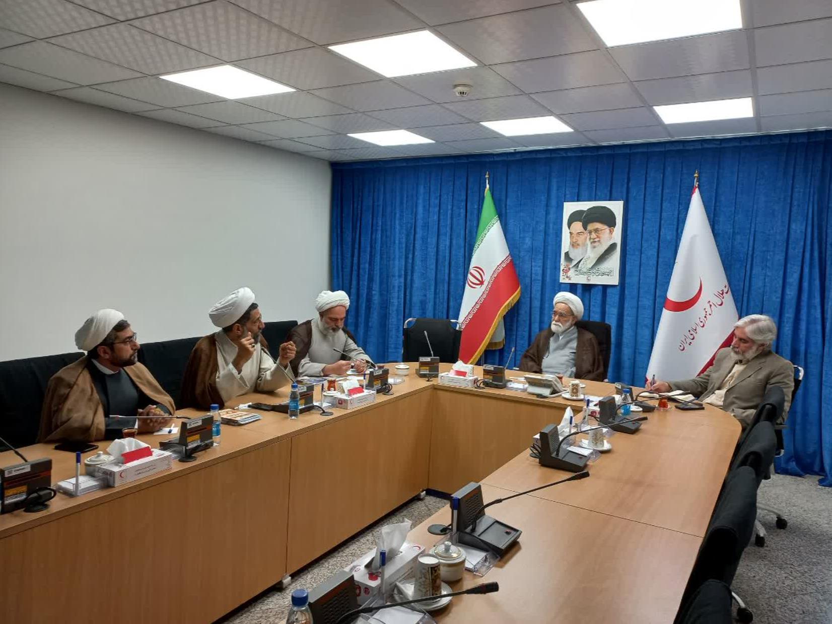 تأکید حجتالاسلاموالمسلمین معزی بر تدوین محتوای کاربردی و ترویج «هلالشناسی»/ مشارکت بیش از ۱۳ هزار امدادگر در دورههای معرفتی