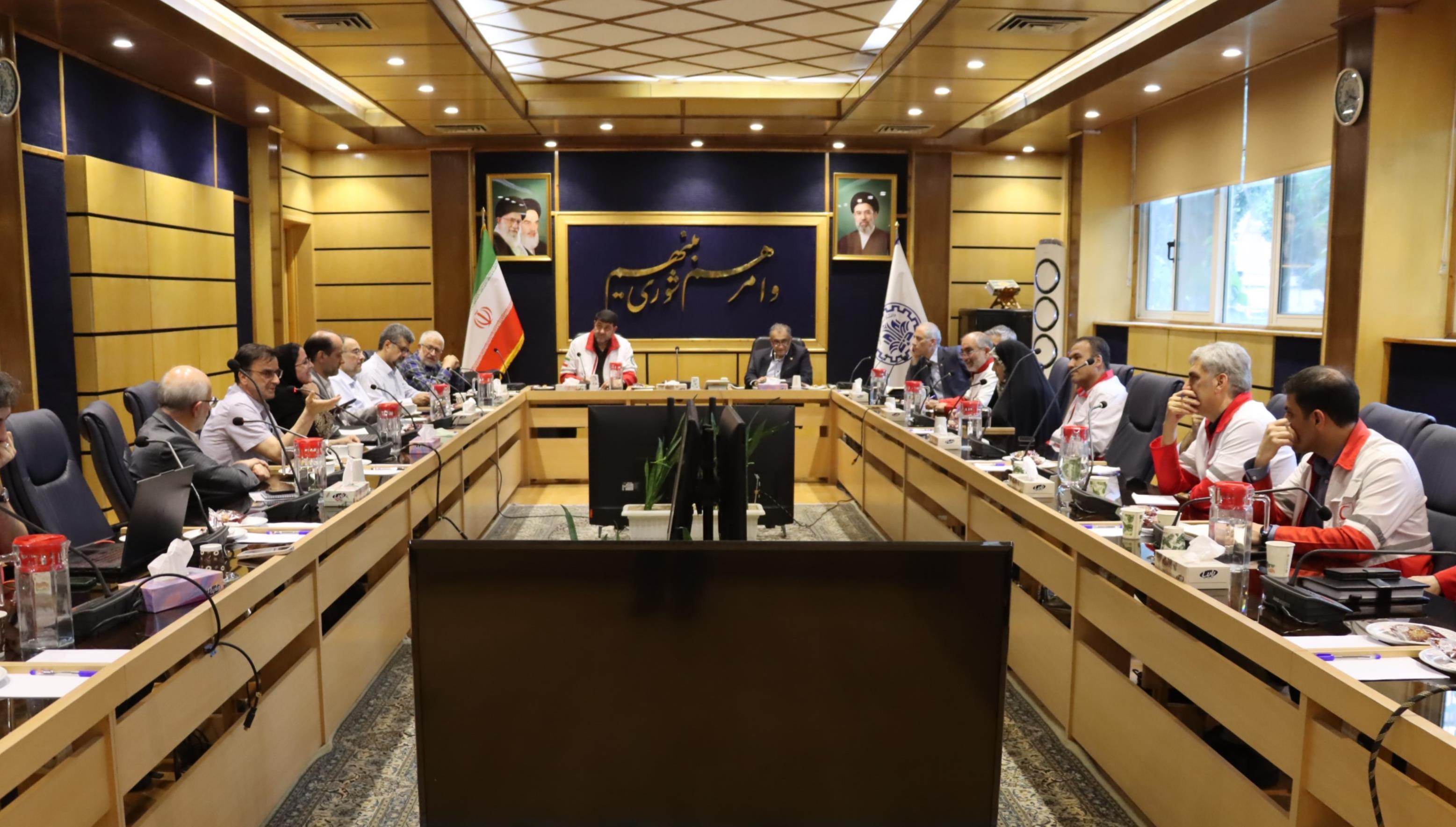 همکاری دانشگاه شریف و جمعیت هلال احمر؛همافزایی فناورانه در امداد و نجات